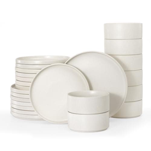 Famiware Cappuccino White Star Dinnerware Set, 12 Piece Chip-Resistant Kitchen Ware — Matte White