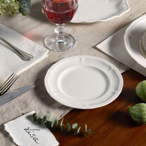Villeroy & Boch Made in Germany 18-Piece White Dinnerware Set